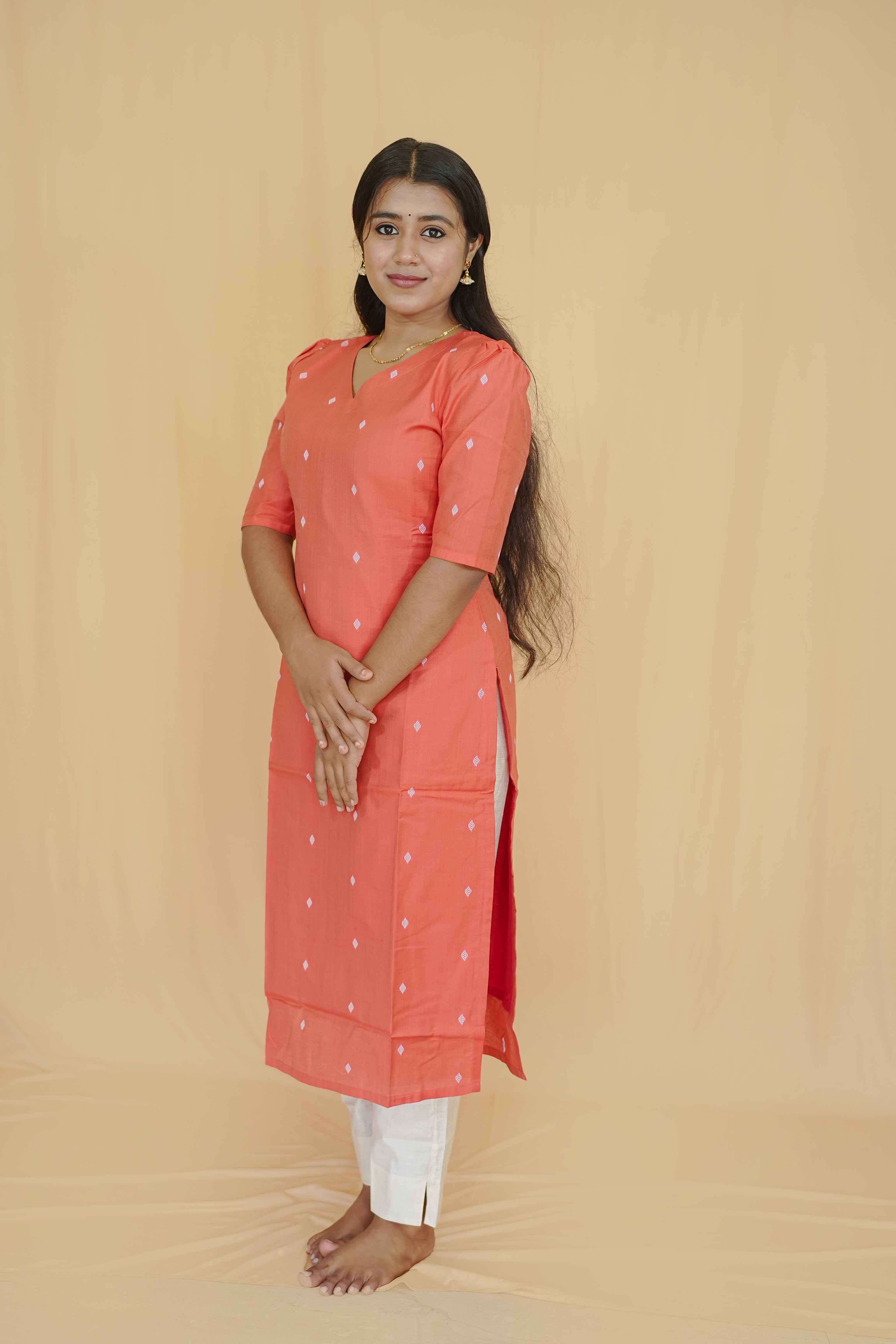 Scarlet Soul Tussar Silk Co-ord – Red Butta Kurti & Pants