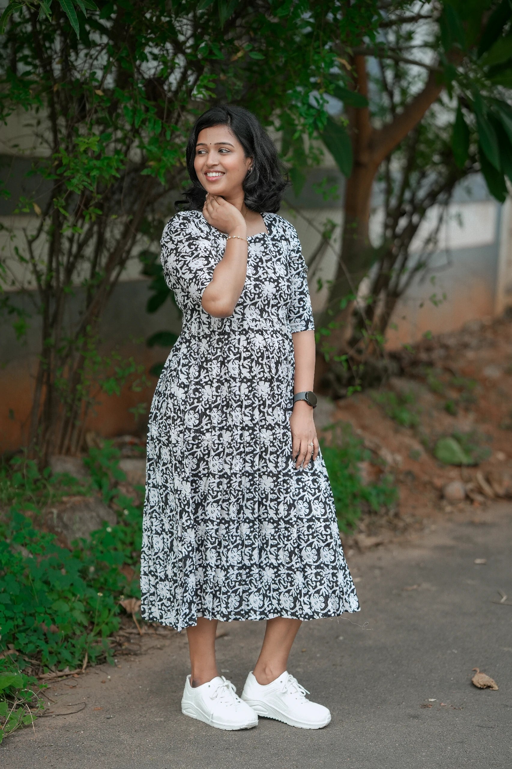 Monochrome Meadow Cotton Maternity Maxi Dress